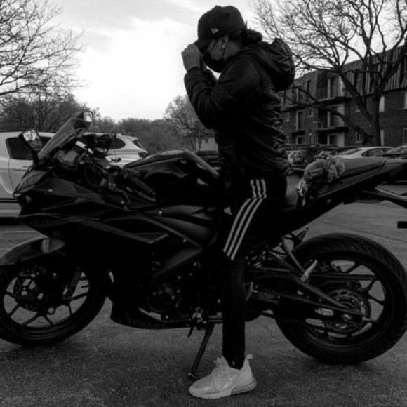 Meet your Posher, Stephanie - Picture 1 of 1